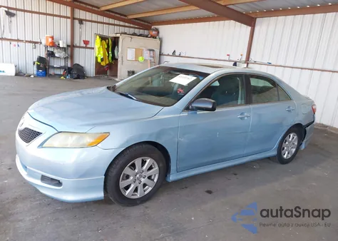 2008 Toyota Camry Se z USA, uszkodzony, nr VIN 4T1BE46K88U778640